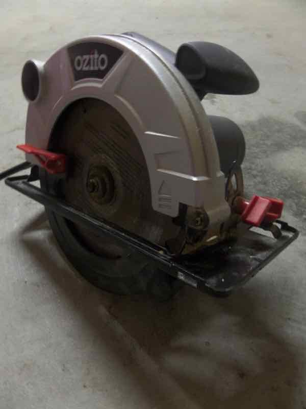 Scie circulaire Makita 1400W – photo 2