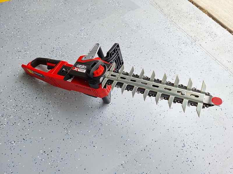 Taille-haie électrique Bosch 60 cm
